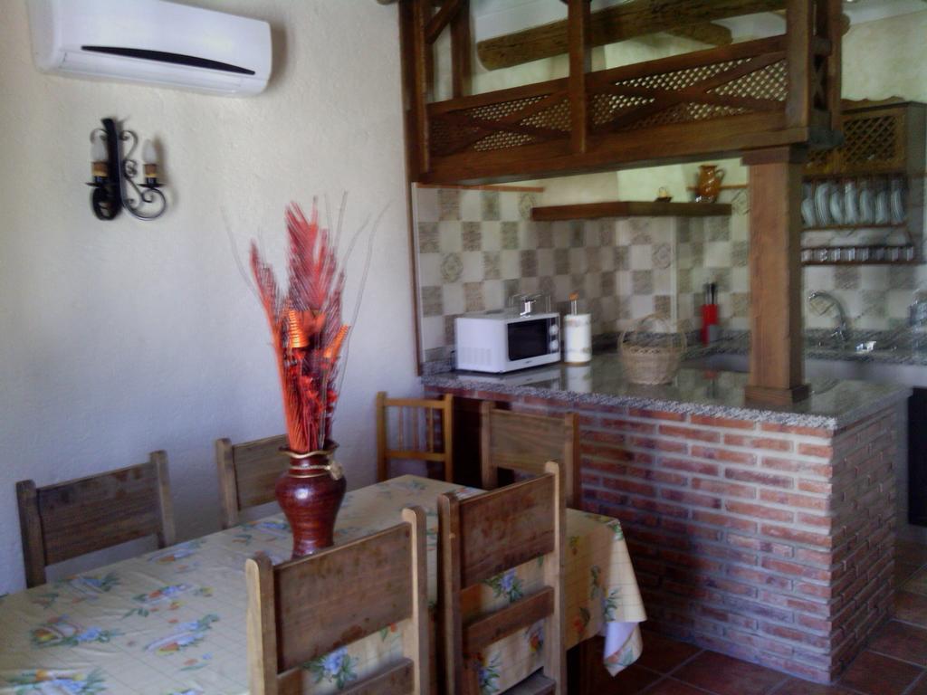 Casa Rural-Apartamento El Lebrillero Zahara De La Sierra Exterior photo